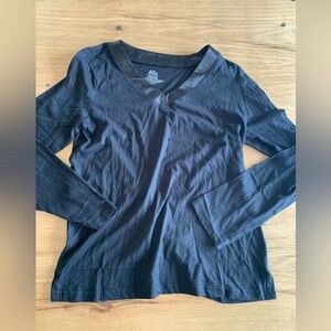 Blis‎ Satin Vneck Tee Shirt Black Long Sleeve Women’s Small Preloved